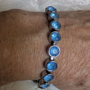 Touchstone Ice Bracelet Blue EUC